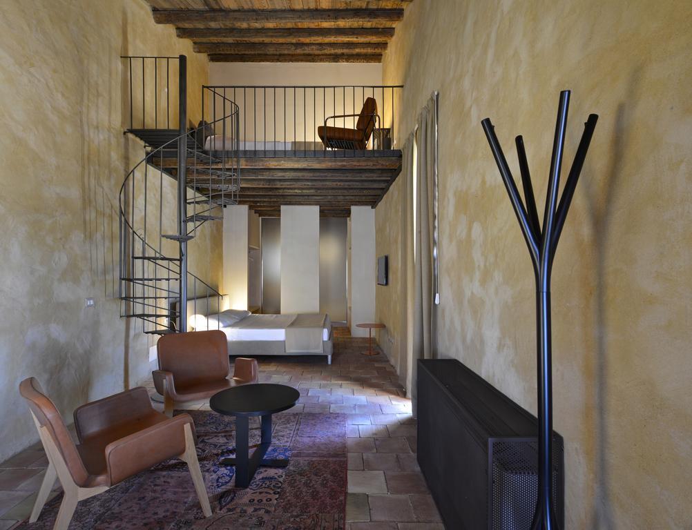 Wine Relais Feudi Del Pisciotto Villa Niscemi Buitenkant foto