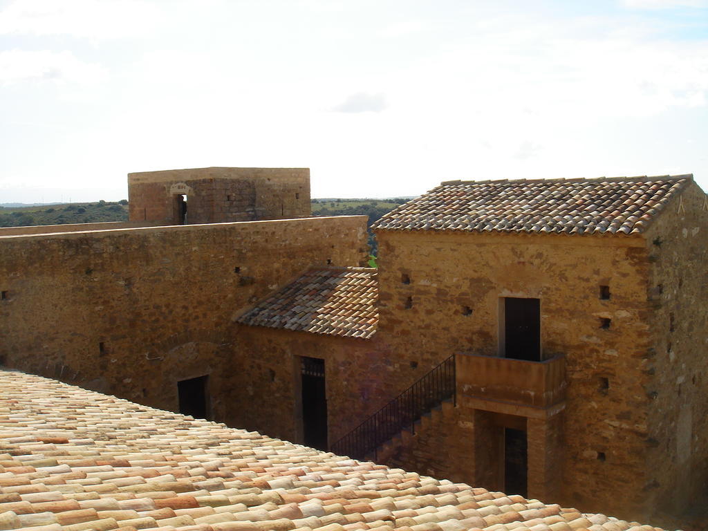 Wine Relais Feudi Del Pisciotto Villa Niscemi Buitenkant foto