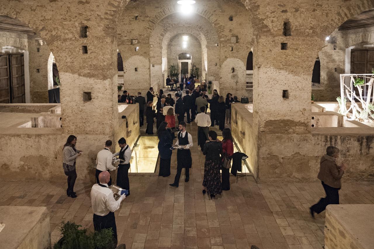 Wine Relais Feudi Del Pisciotto Villa Niscemi Buitenkant foto