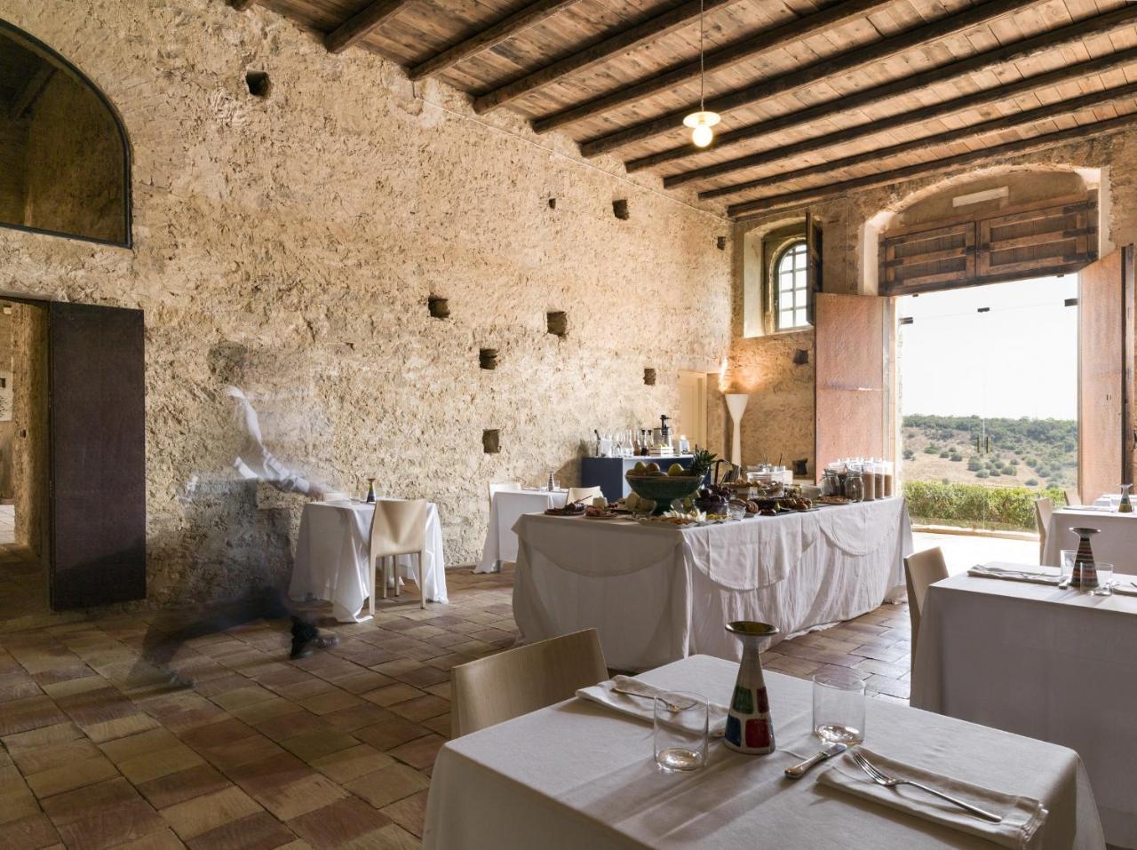 Wine Relais Feudi Del Pisciotto Villa Niscemi Buitenkant foto